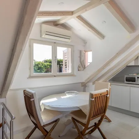 Ocean View Townhouse Apartment *